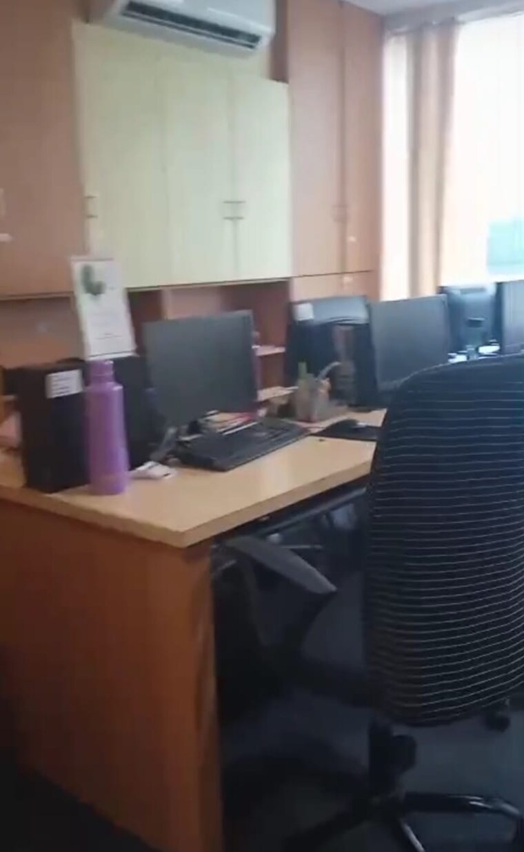 Team Area, link-plaza Commercial Office Space 2989 Sq.Ft. In Andheri West Mumbai 9262128