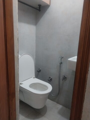 Bathroom in 1 BHK Builder Floor at Paschim Vihar – for Rent