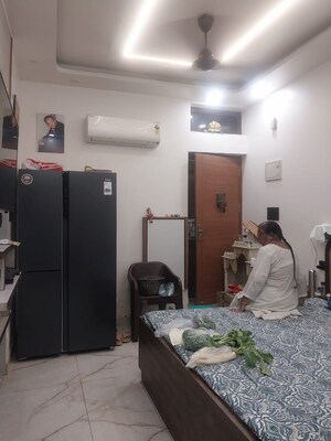 Team Area in 1 BHK Builder Floor at Paschim Vihar – for Rent