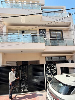 6+ BHK Independent House – Exterior View View at SSV INFRA & HOUSING, Gomti Nagar - for Sale