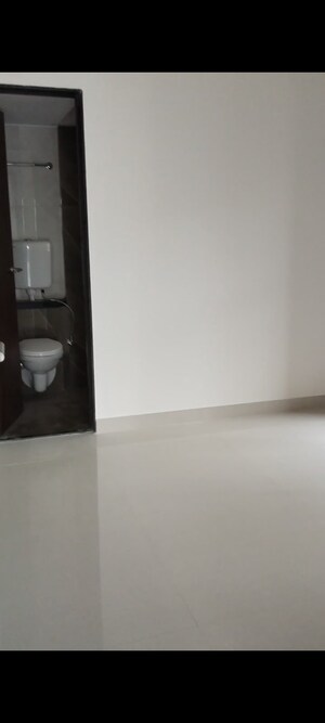 Room in 2 BHK Apartment at Nishuvi Rehab Phase, Worli – for Rent