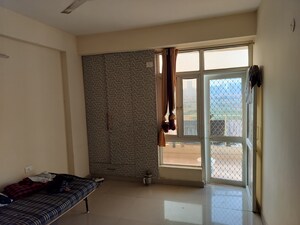 Room in 3 BHK Apartment at Supertech Ecovillage I, Sector 1 Greater Noida – for Rent