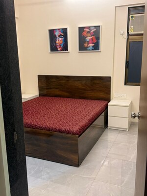 Bedroom in 3 BHK Apartment at Dadar West – for Rent