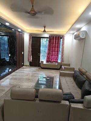 4 BHK Apartment For Rent in Sector 21a