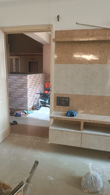 Furnished Amenities in 3 BHK Apartment at Gardenia Gateway, Sector 75 – for Rent