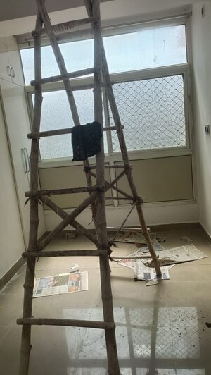 Staircase in 3 BHK Apartment at Gardenia Gateway, Sector 75 – for Rent