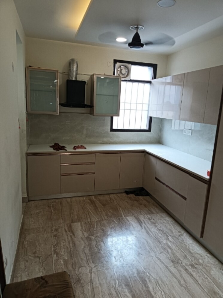 Kitchen, sector 21a 4 Bedroom 4500 Sq.Ft. Apartment In Sector 21a Faridabad 9270953