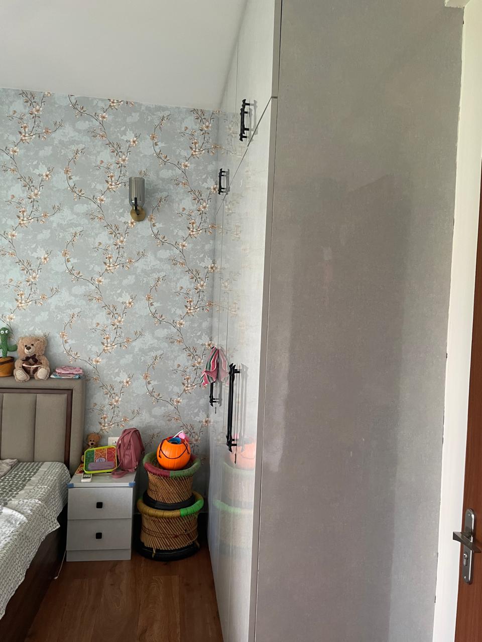 3 BHK + Servant Room Apartment For Sale in Emaar Palm Gardens