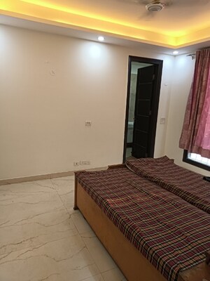 Bedroom in 4 BHK Apartment at Sector 21a – for Rent