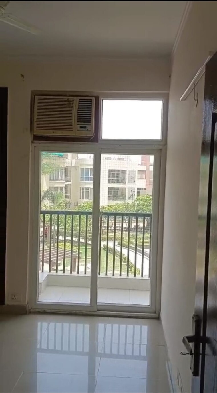 Balcony, habitech-hydepark 3 Bedroom 1835 Sq.Ft. Apartment In Knowledge Park 3 Greater Noida Greater Noida 9270909
