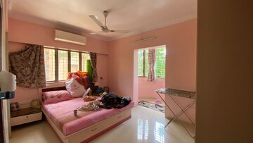 Master Bedroom in 3 BHK Apartment at Jewel House, Andheri West – for Rent