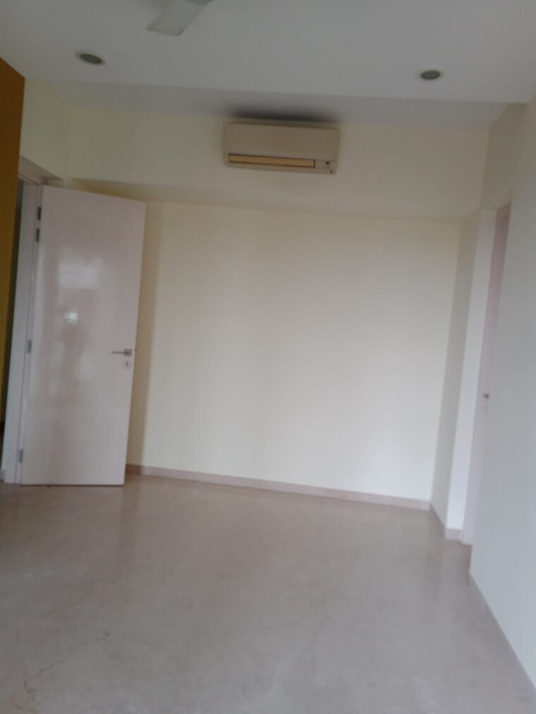 Room, lodha-fiorenza 2 Bedroom 890 Sq.Ft. Apartment In Goregaon East Mumbai 9270920