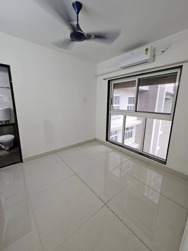 Room, worli 2 Bedroom 650 Sq.Ft. Apartment In Worli Mumbai 9270940