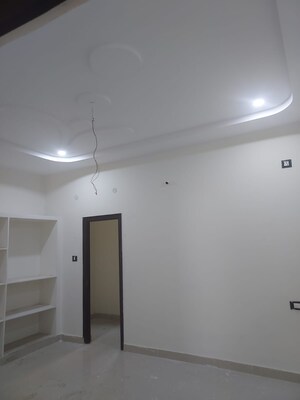 Room in 3 BHK Apartment at Himayath Nagar – for Sale