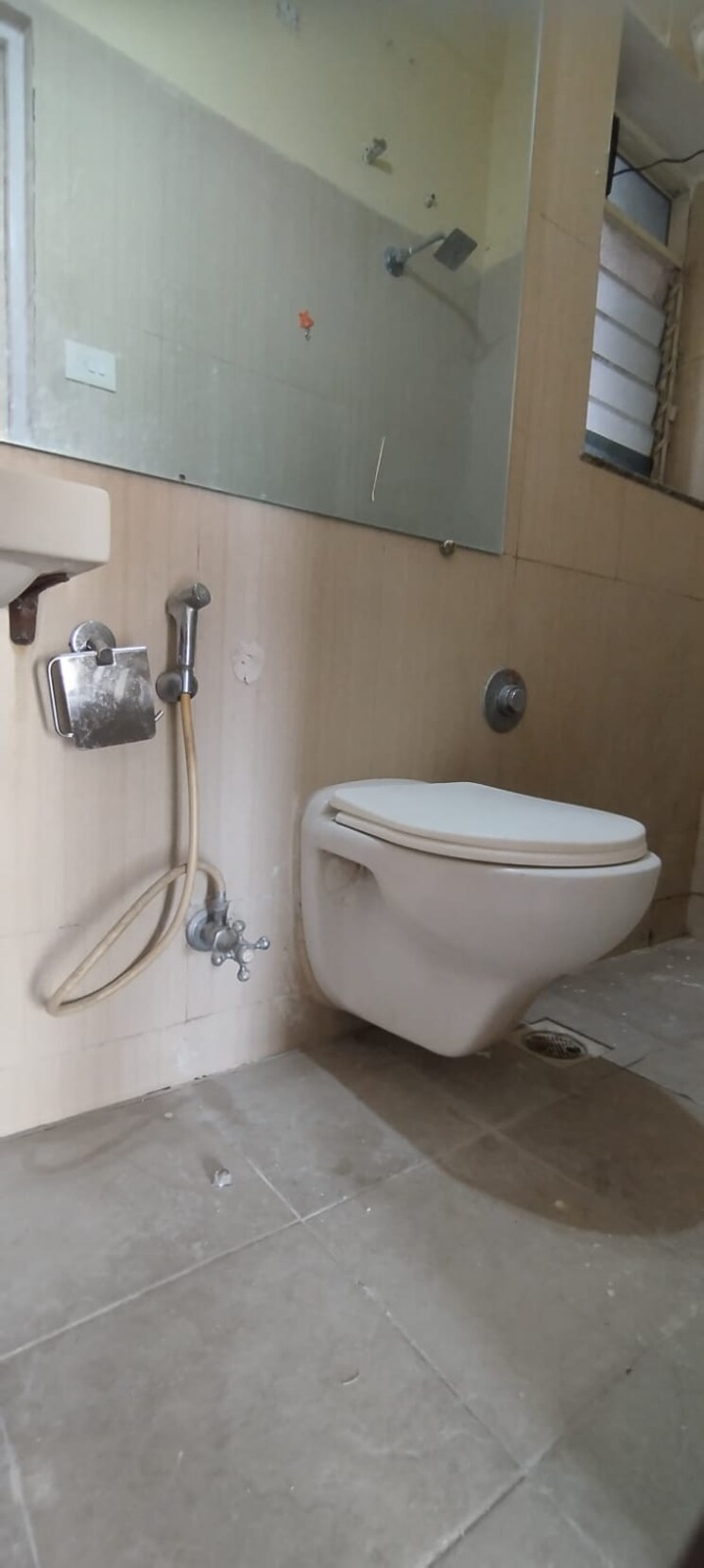 Bathroom, tharwani-heritage 3 Bedroom 1500 Sq.Ft. Apartment In Kharghar Sector 7 Navi Mumbai 9270970