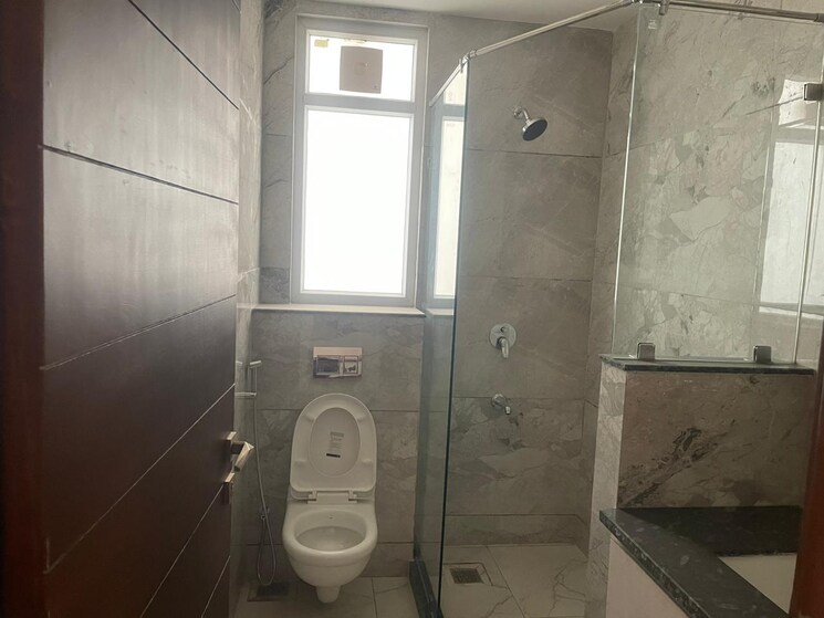 Bathroom, ansal-api-esencia 4 Bedroom 2038 Sq.Ft. Apartment In Sector 67 Gurgaon 9271008