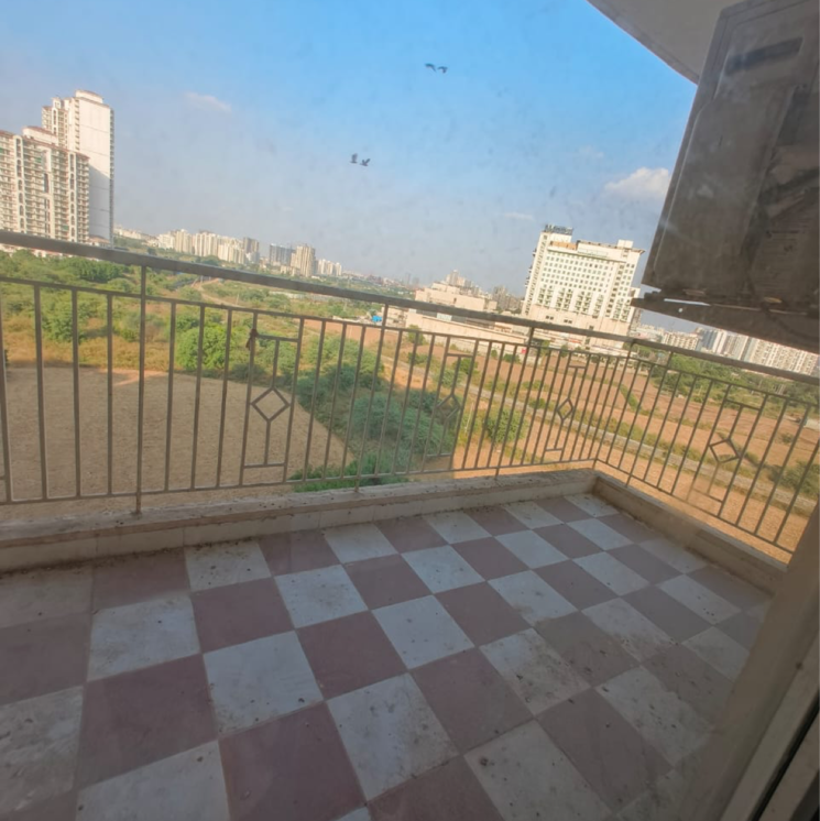 Balcony, shree-vardhman-green-court 1 Bedroom 336 Sq.Ft. Apartment In Sector 90 Gurgaon 9271024