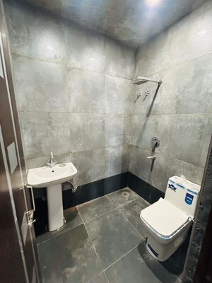 Bathroom in 3 BHK Apartment at Patiala Road – for Sale