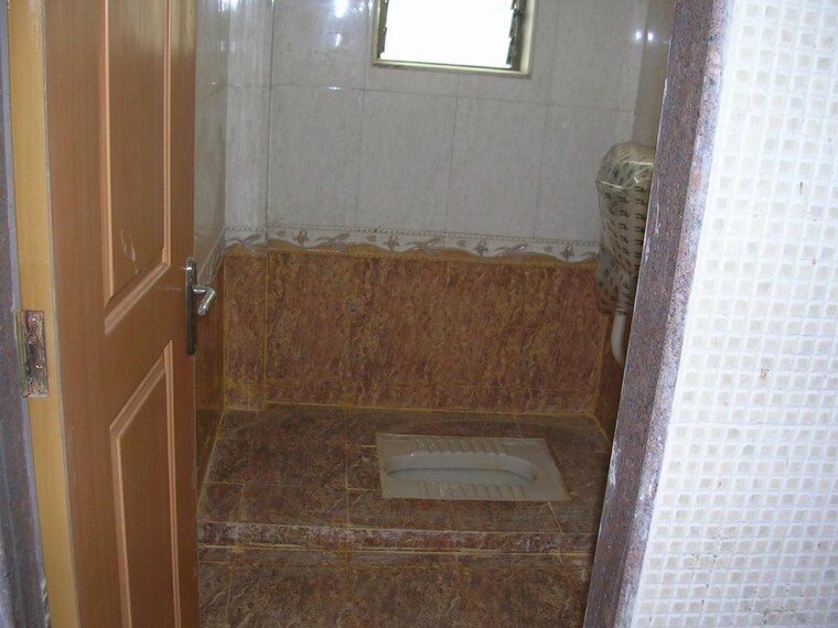 Bathroom, concrete-sai-swar 2 Bedroom 1250 Sq.Ft. Apartment In Kharghar Navi Mumbai 9271036