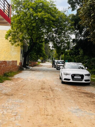  Plot – Exterior View View at Bhondsi - for Sale