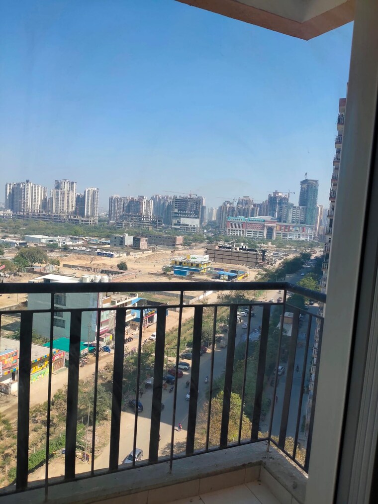 Swimming Pool, amrapali-terrace-homes 3 Bedroom 1185 Sq.Ft. Apartment In Tech Zone 4 Greater Noida Greater Noida 9271078