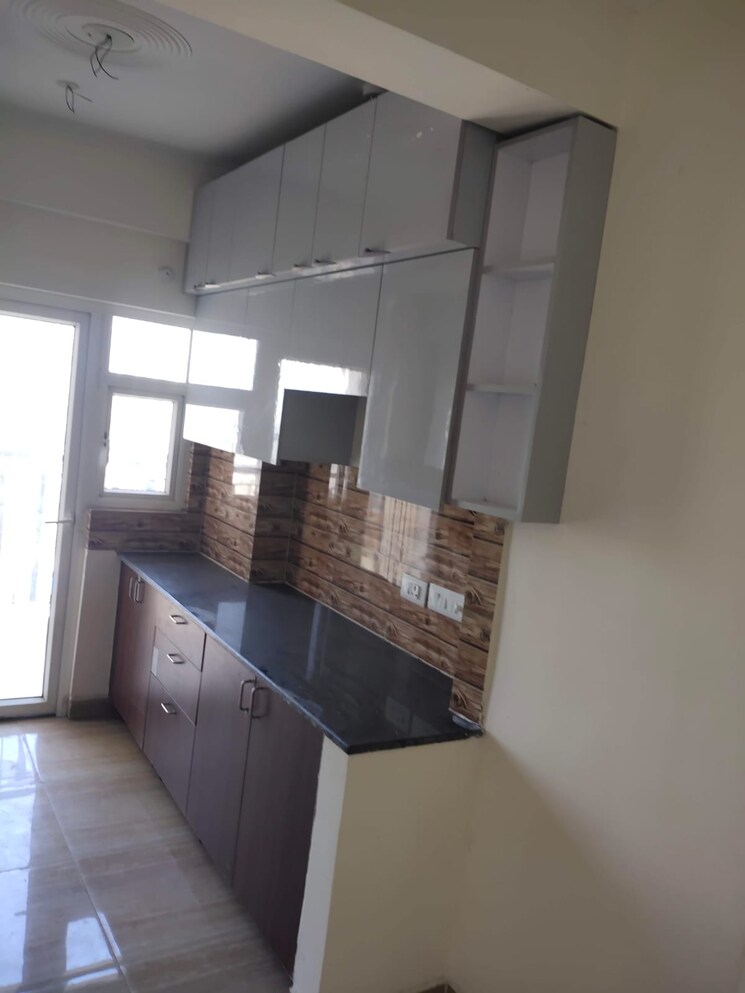 Kitchen, amrapali-terrace-homes 3 Bedroom 1185 Sq.Ft. Apartment In Tech Zone 4 Greater Noida Greater Noida 9271078