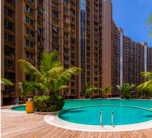 Swimming Pool in 1 BHK Apartment at Gurukrupa Marina Enclave, Malad West – for Rent