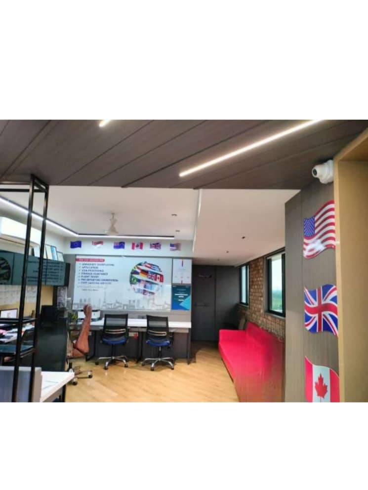 Team Area, gota Commercial Office Space 1084 Sq.Ft. In Gota Ahmedabad 9271074