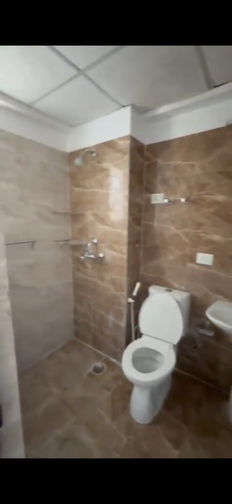 Bathroom, nirala-world-estate-i 2 Bedroom 955 Sq.Ft. Apartment In Tech Zone 4 Greater Noida Greater Noida 9271091