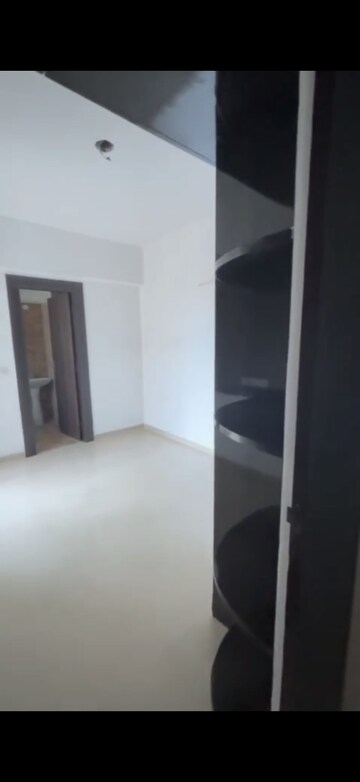 Room in 2 BHK Apartment at Nirala World Estate I, Tech Zone 4 Greater Noida – for Sale