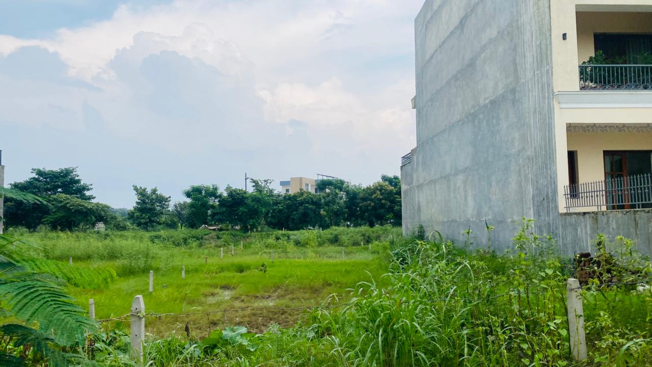 Plot For Sale in GMADA Eco City