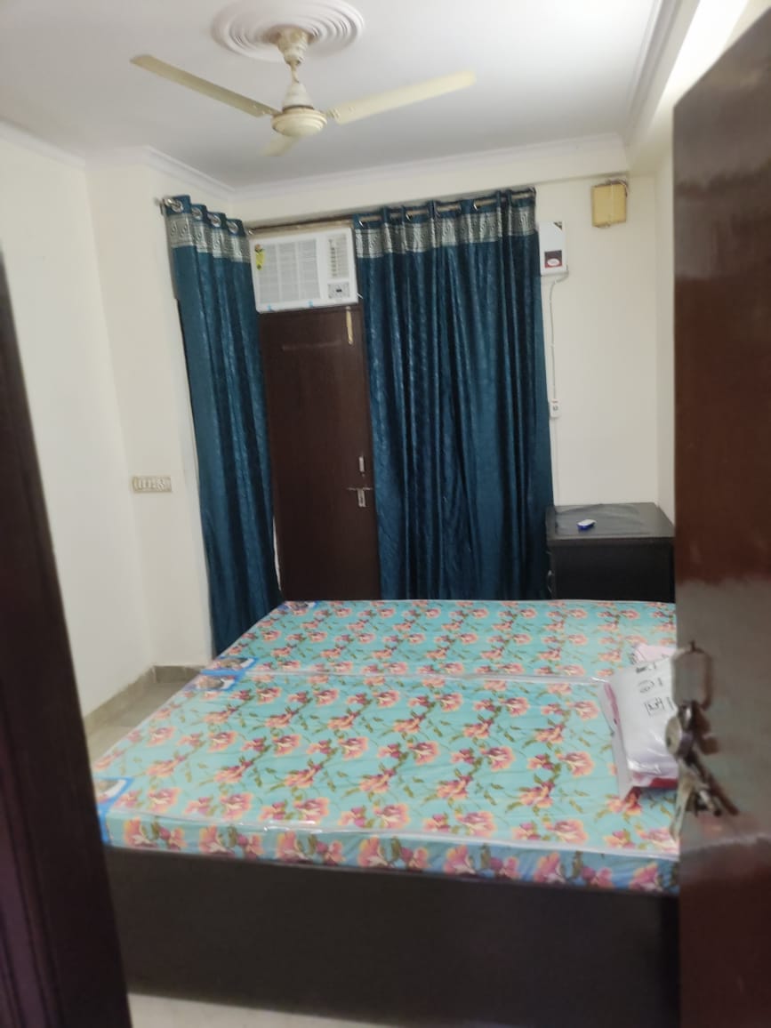 1 BHK + Servant Room Builder Floor For Rent in Freedom Fighters Enclave