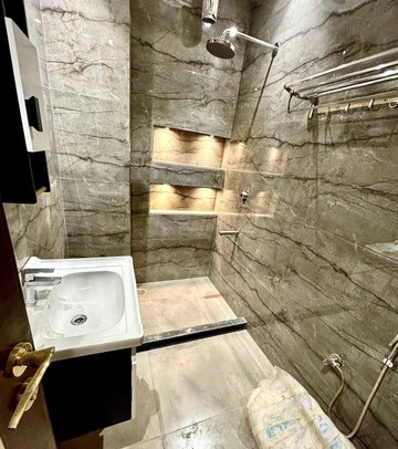 Bathroom in 3 BHK Builder Floor at BP Homes, Sector 85 – for Sale