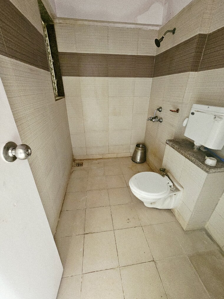 Bathroom, royal-residency-kalyan 2 Bedroom 650 Sq.Ft. Apartment In Kalyan West Thane 9271116