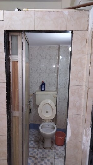 Bathroom in 2 BHK Apartment at Sudama Apartment, Kalwa – for Rent