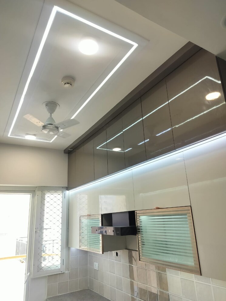 undefined, divyansh-flora 2.5 Bedroom 1335 Sq.Ft. Apartment In Sector 16c Greater Noida Greater Noida 9271123