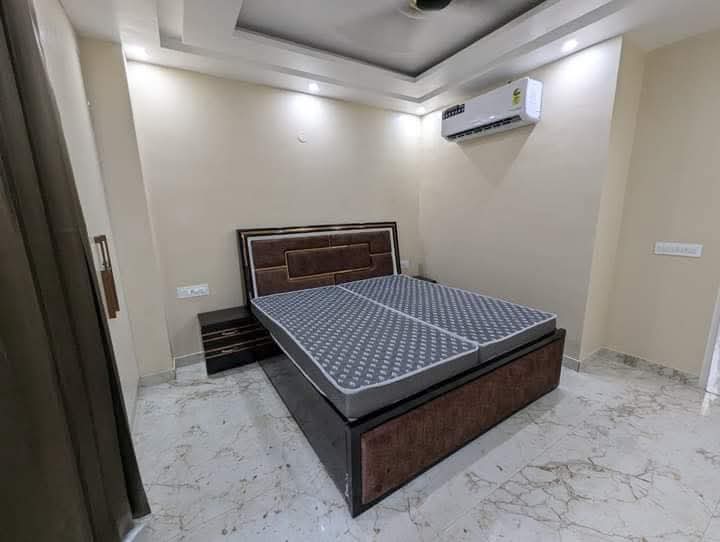 2 BHK Apartment For Rent in Saket