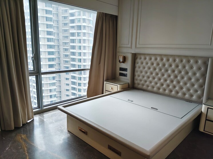 Room, lower parel 3 Bedroom 2046 Sq.Ft. Apartment In Lower Parel Mumbai 9271166