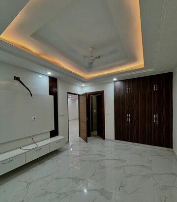 Room in 3 BHK Builder Floor at BP Homes, Sector 85 – for Sale