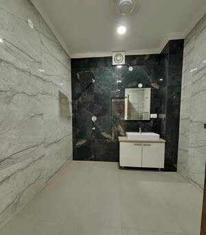 Bathroom in 3 BHK Builder Floor at BP Homes, Sector 85 – for Sale