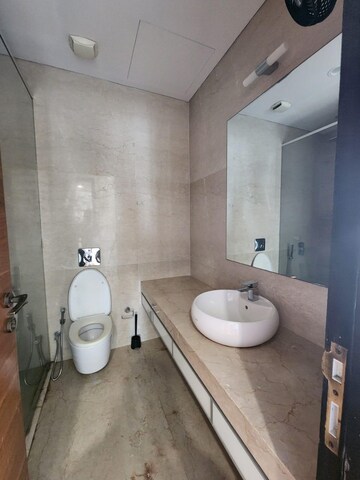 Bathroom in 4 BHK Apartment at Prabhadevi CHS, Prabhadevi – for Rent