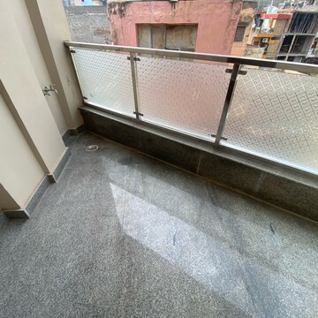 Balcony in 1 BHK Builder Floor at Chattarpur – for Rent