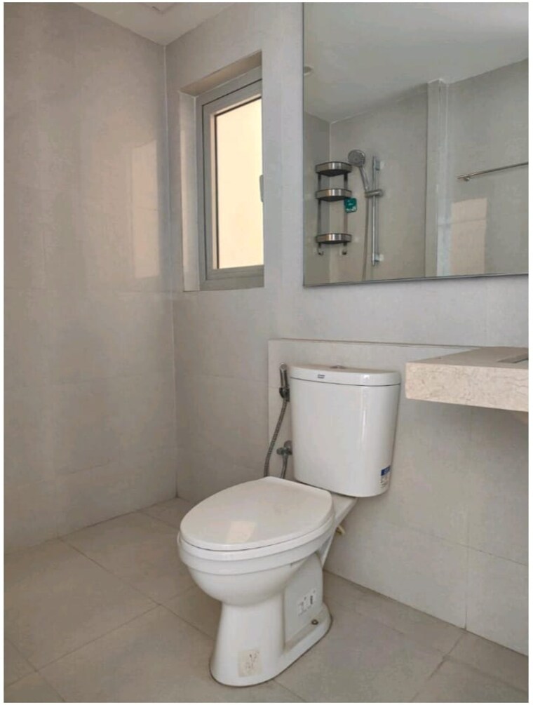 Bathroom, hiranandani-estate-solitaire-c 1 Bedroom 403 Sq.Ft. Apartment In Ghodbunder Road Thane 9271213
