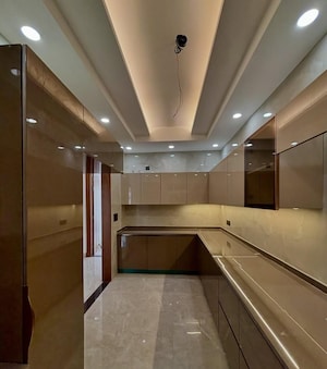 Kitchen in 3 BHK Builder Floor at BP Homes, Sector 85 – for Sale