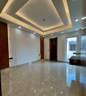 Room in 3 BHK Builder Floor at BP Homes, Sector 85 – for Sale