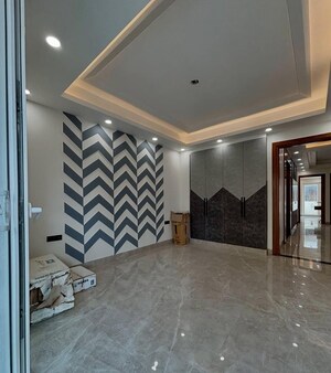 Room in 3 BHK Builder Floor at BP Homes, Sector 85 – for Sale