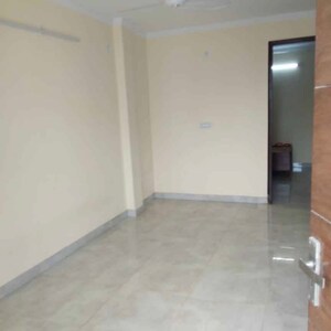 Room in 1 BHK Builder Floor at Chattarpur – for Rent