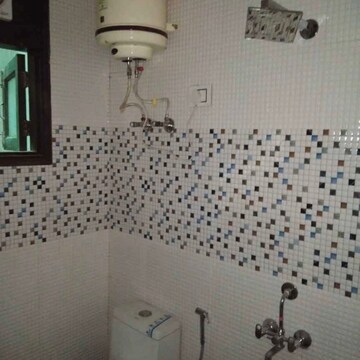 Bathroom in 1 BHK Builder Floor at Chattarpur – for Rent
