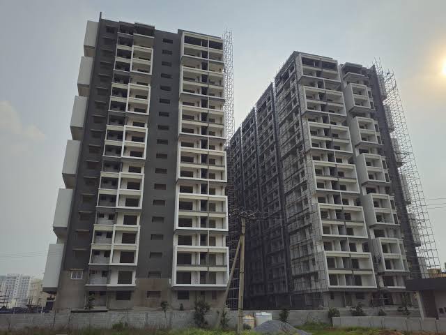 2 BHK 1615 Sq.Ft. Apartment in Technopolis Solitaire Unity