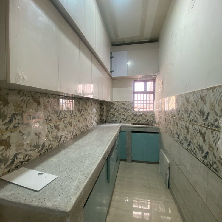 Kitchen, chattarpur 2 Bedroom 900 Sq.Ft. Builder Floor In Chattarpur Delhi 9271248